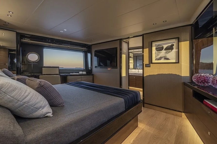 Absolute signatures include the master suite forward on the lower deck