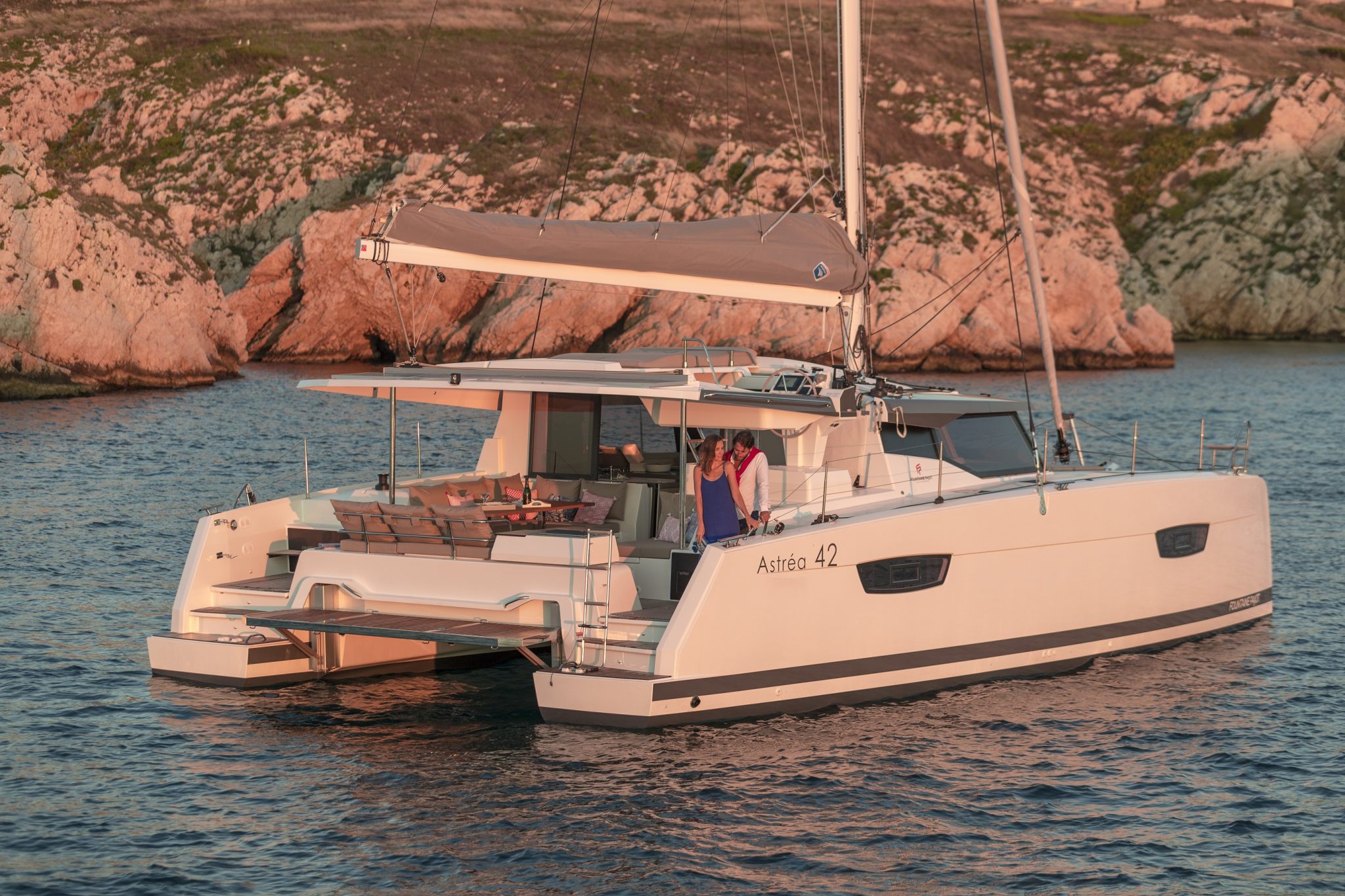 ’70+ Years and a World Tour on an Astréa 42