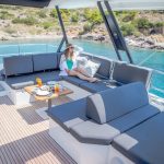 FOUNTAINE PAJOT POWER 67 FLYBRIDGE 06.jpg