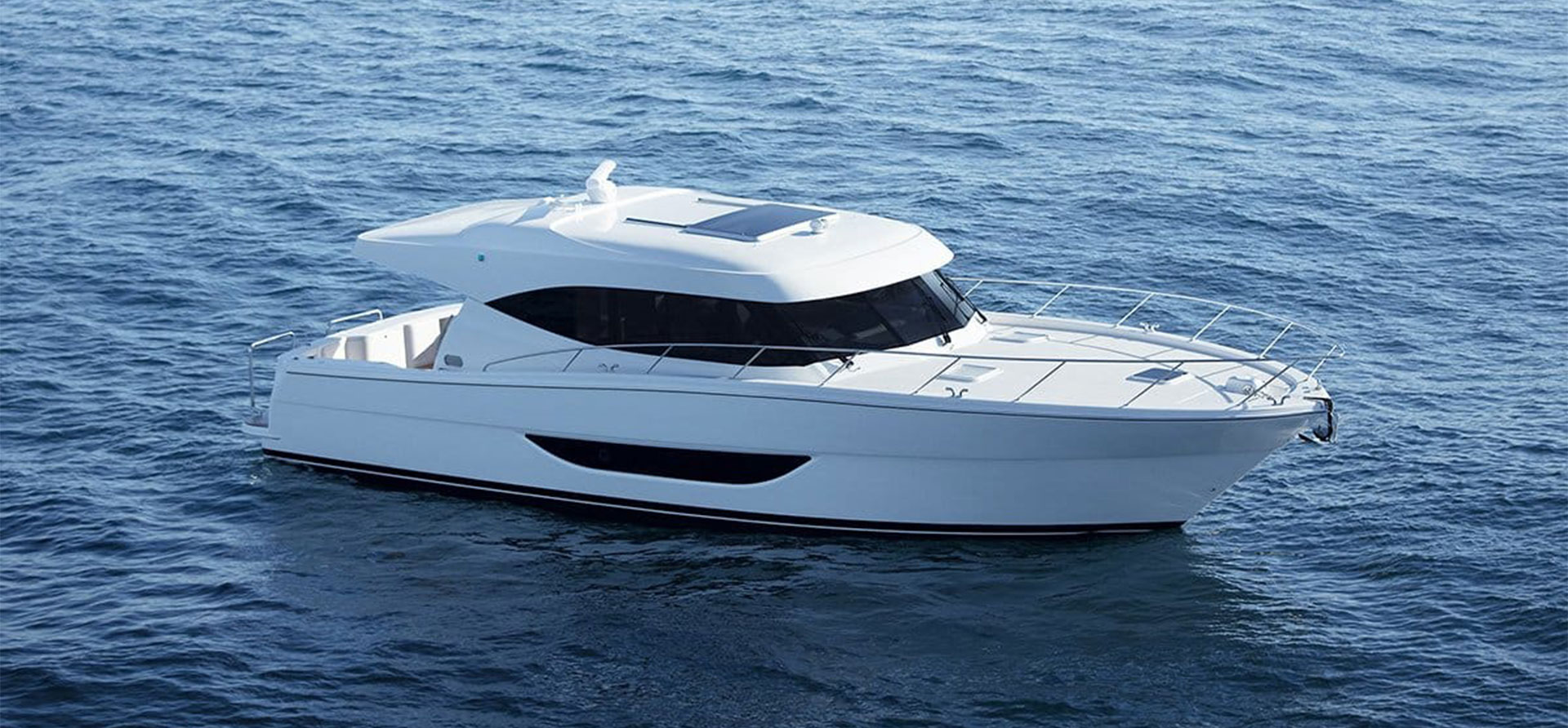 Maritimo_S51_motoryacht_064.jpg