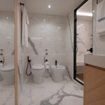 Owner’s En Suite (2)