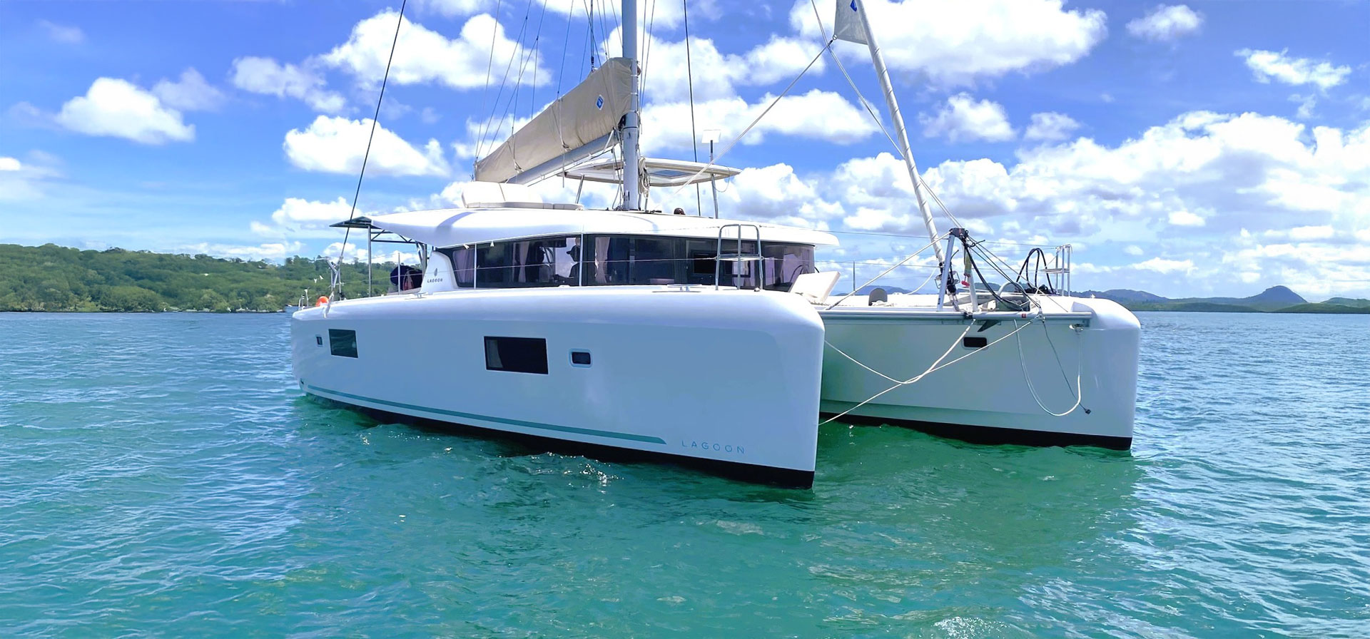 2021  Lagoon 42  | Ocean Sunset 