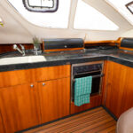 Catana 472