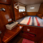 Catana 472