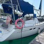 Wauquiez 40 Pilot Saloon