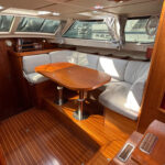 Wauquiez 40 Pilot Saloon
