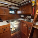 Hallberg Rassy 352