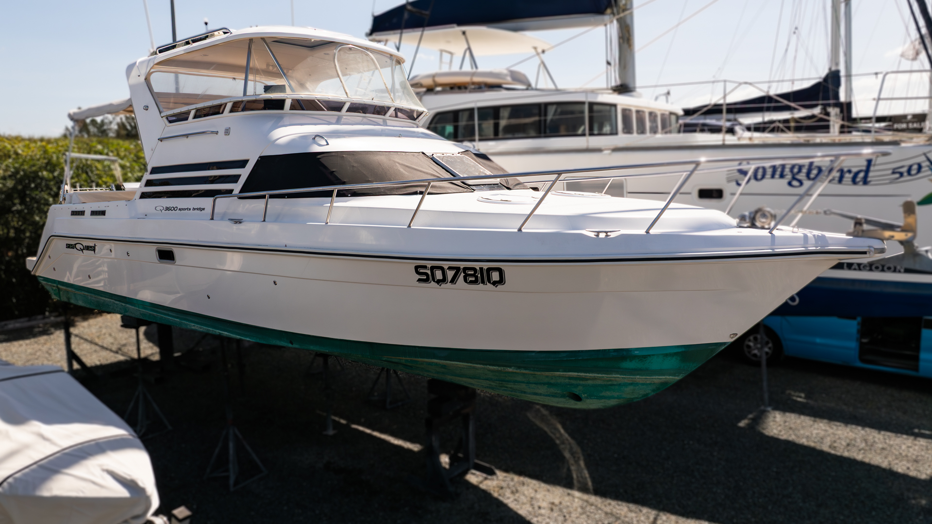 2010 SeaQuest 3600 | Shamrock