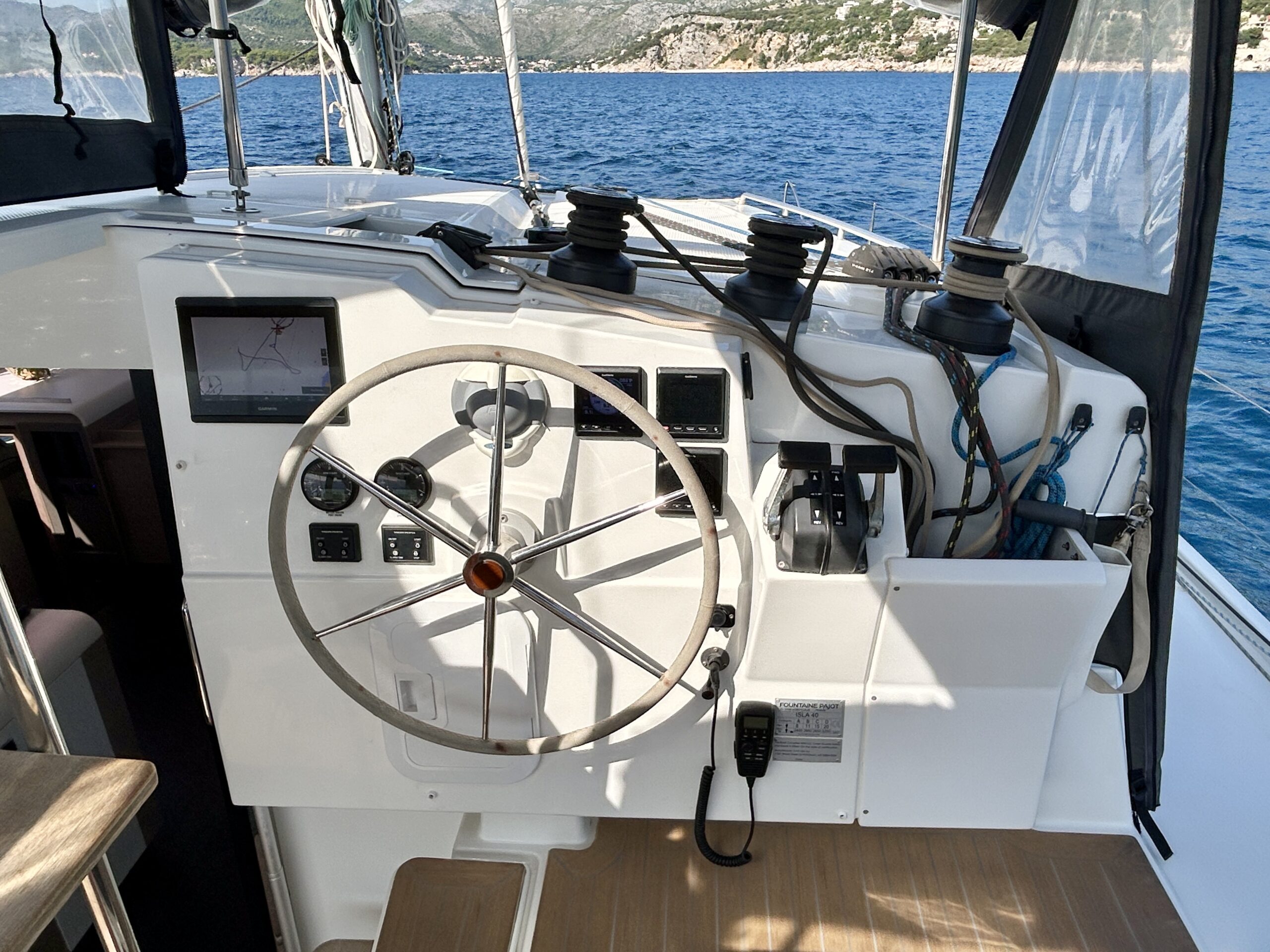 Fountaine Pajot Isla 40
