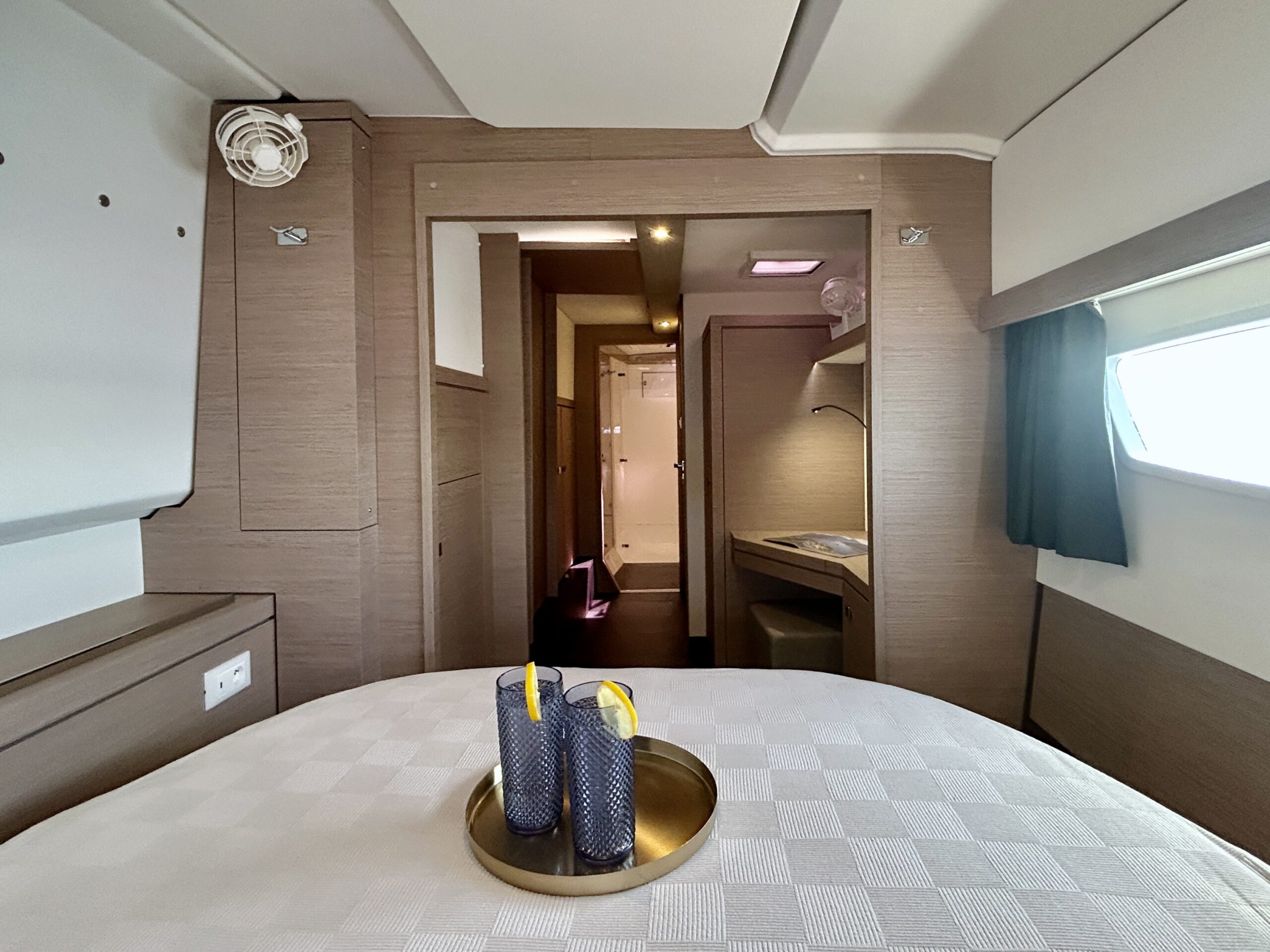 Fountaine Pajot Isla 40