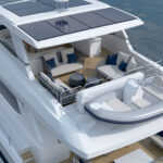 ILIAD60 flybridge 5