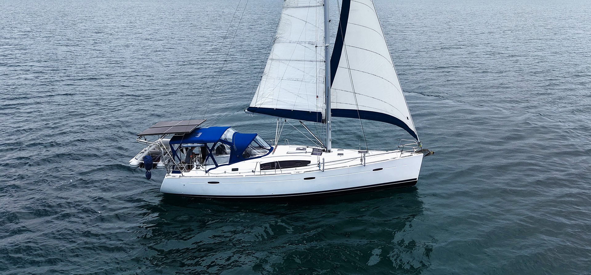 2009 Beneteau Oceanis 43 | Te Whio II