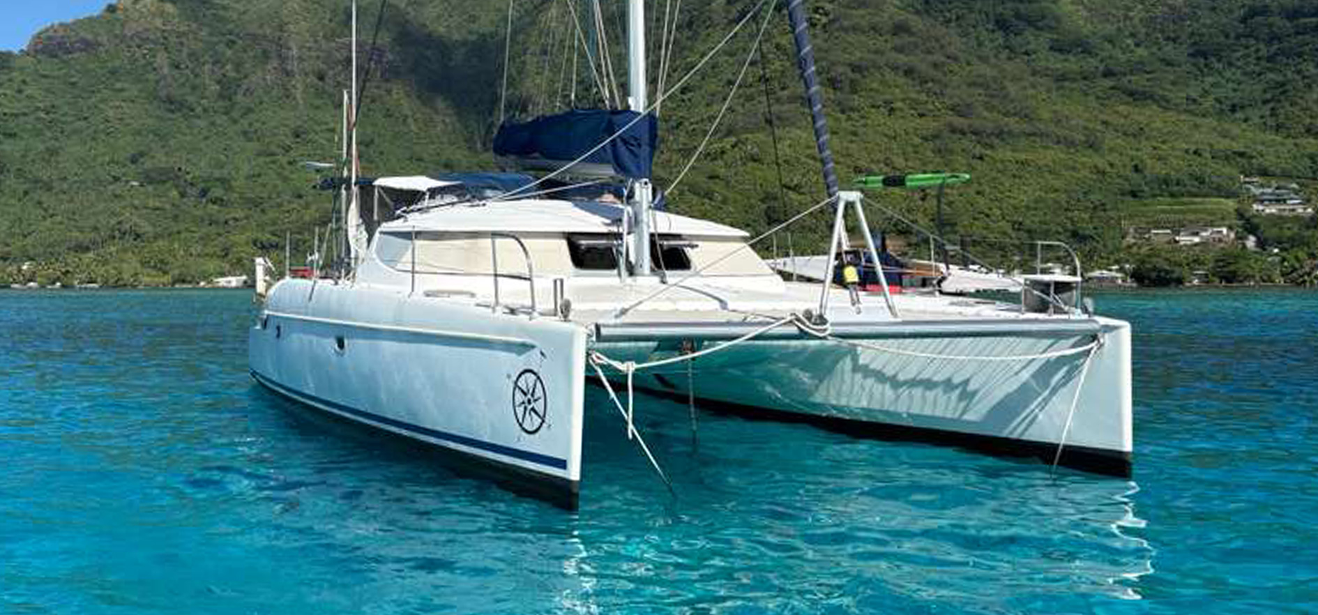 2005 Fountaine Pajot Lavezzi 40 | Wanderlush