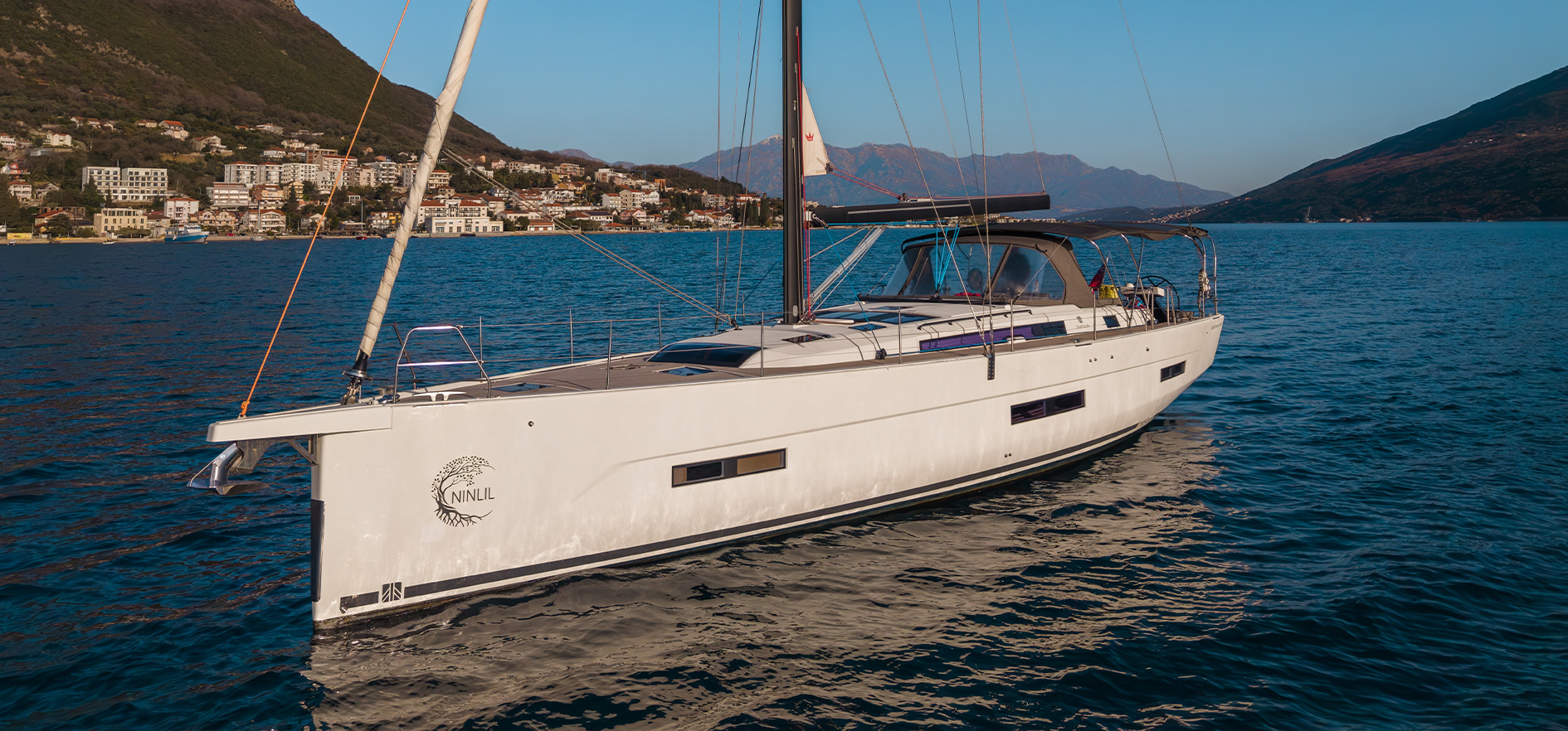 2022 Dufour 530 | Ninlil