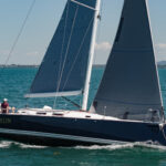 J Boats J122
