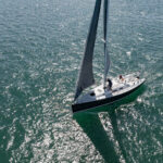 J Boats J122