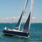 J Boats J122