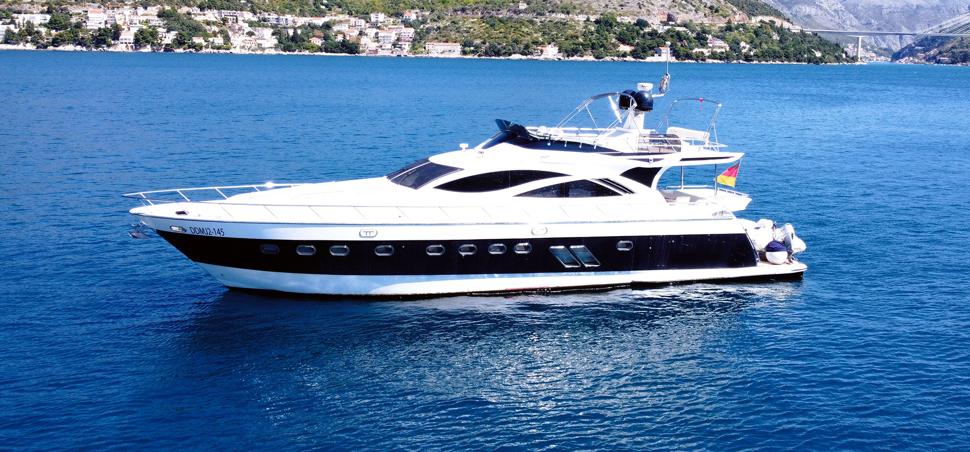 2007 Refit 2014 Vitech Aquamarine 76 Motor Yacht | Flashdance