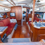Island Packet 35