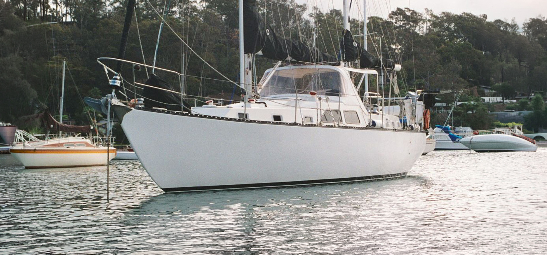 2001 Bruce Roberts Mauritius 45 | Sombrero