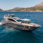 Cerri Cantieri Navali 102 Sport Fly