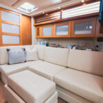 Riviera M400 Sport Cruiser