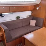 Bavaria Cruiser 37